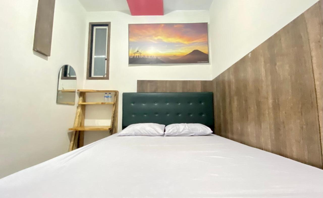 Homestay Batu Kelir Syariah Dieng Mitra Reddoorz Exterior photo